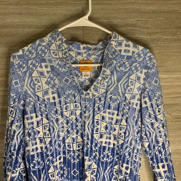 Women’s Ruby Rd. Geometric Blouse - Picture 5 of 7